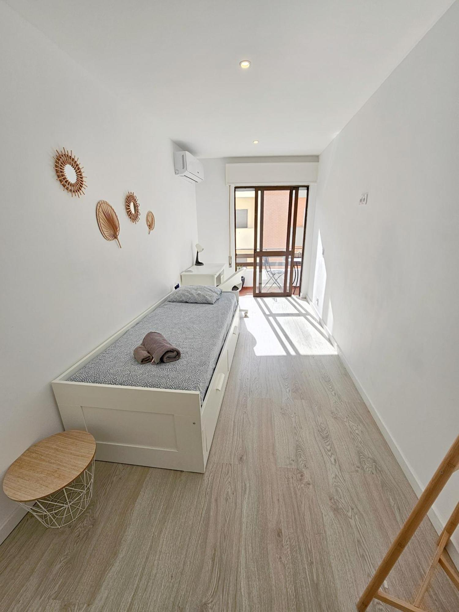 Casa Oliveira - Sunny 2-Bed Retreat Steps From The Beach Armação de Pêra Exteriör bild